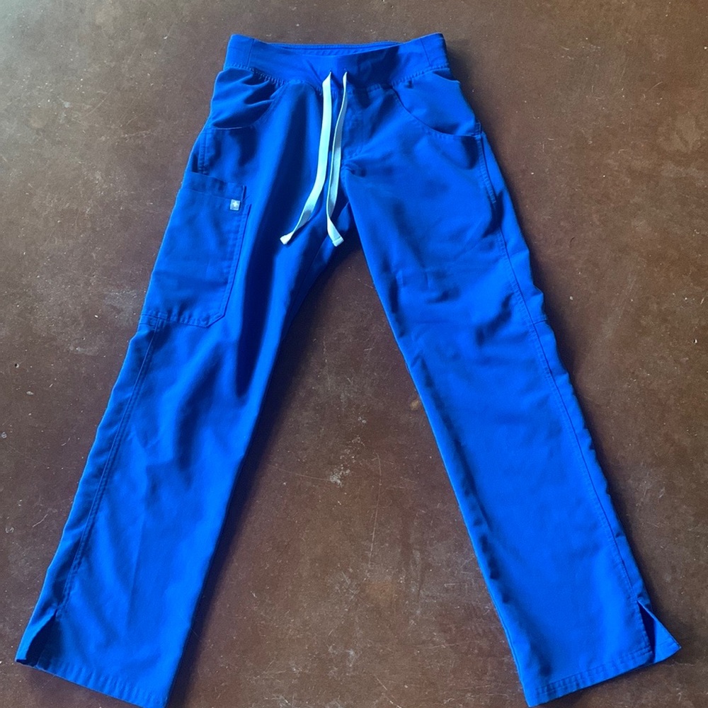 Figs Kade Cargo Scrub Pants Royal Blue XXS Petite